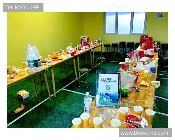 足球肯德基联手打造美味赛事体验让球迷尽享美食与激情的完美结合 足球肯德基联手打造美味赛事体验让球迷尽享美食与激情的完美结合